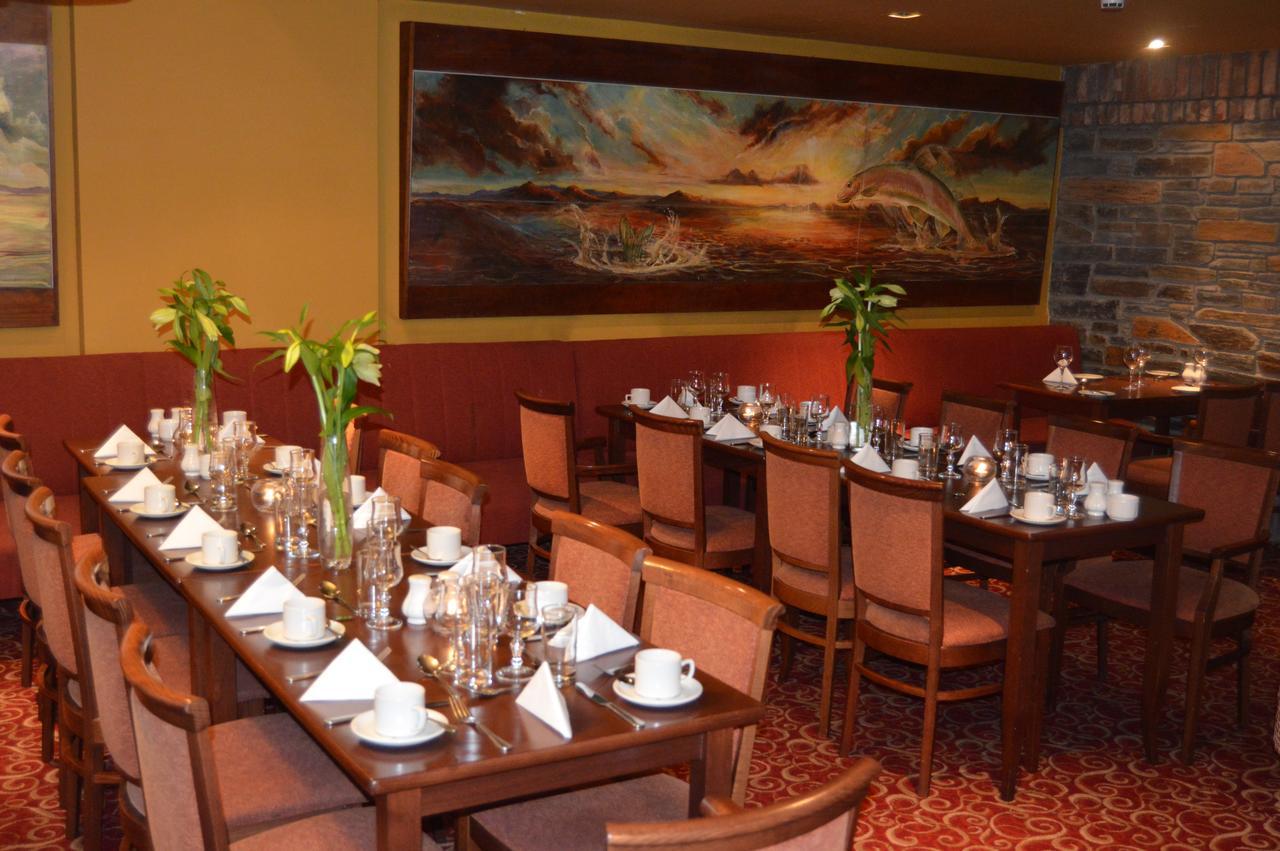 The Anglers Rest Hotel Headford 外观 照片