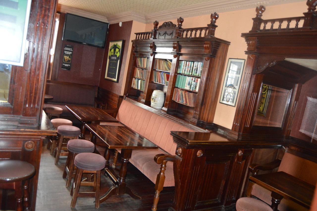The Anglers Rest Hotel Headford 外观 照片