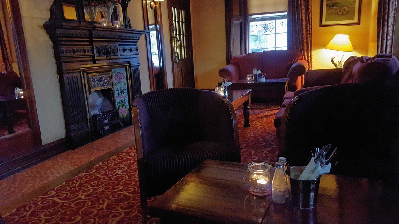 The Anglers Rest Hotel Headford 外观 照片